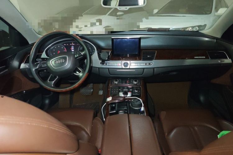 Used Audi A8 2012 A8L 45 TFSI quattro Comfort model Center Console