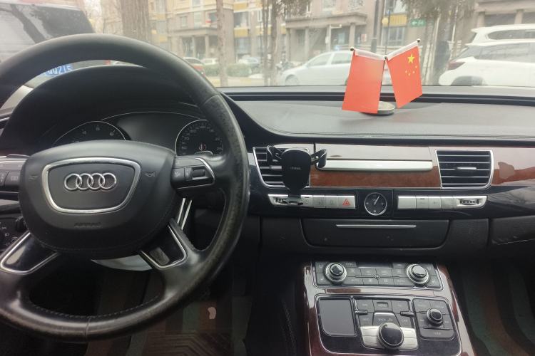 Used Audi A8 2012 A8L 45 TFSI quattro Luxury Model Center Console