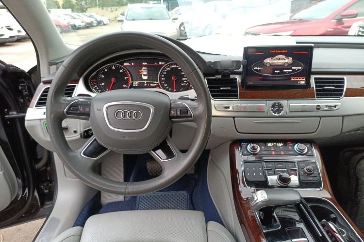 Used Audi A8 2012 A8L 45 TFSI quattro Luxury Model Center Console
