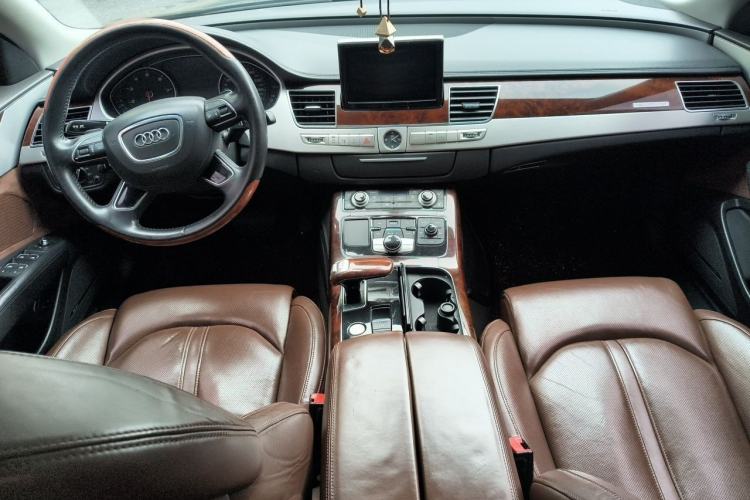 Used Audi A8 2012 A8L 50 TFSI quattro Luxury Model Center Console