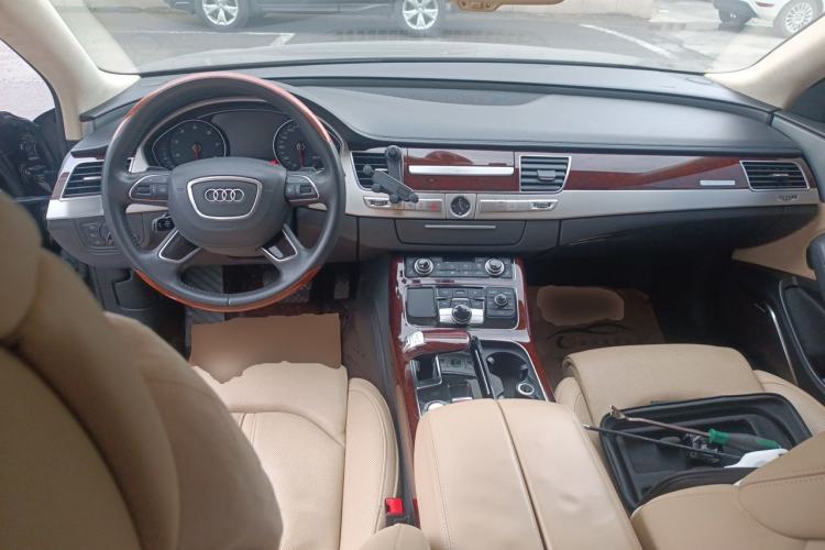 Used Audi A8  Center Console