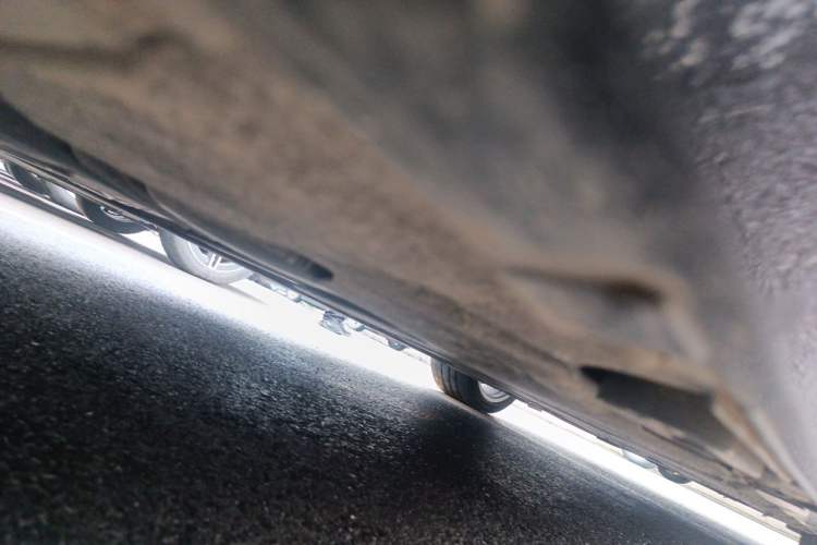 Used Audi A8  Chassis Rear Right