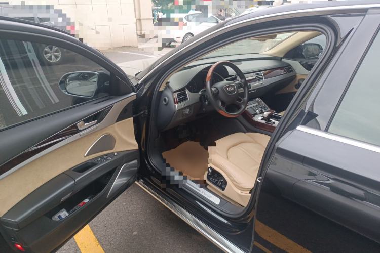 Used Audi A8  Driver Seat