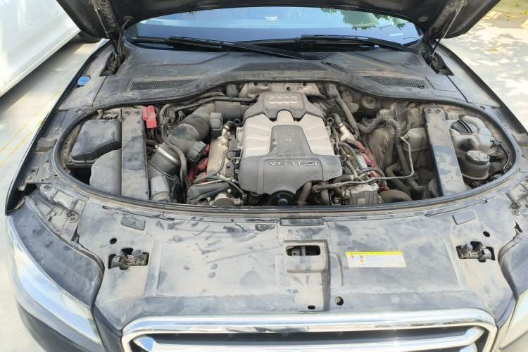 Used Audi A8 2012 A8L 45 TFSI quattro Luxury Model Engine Bay