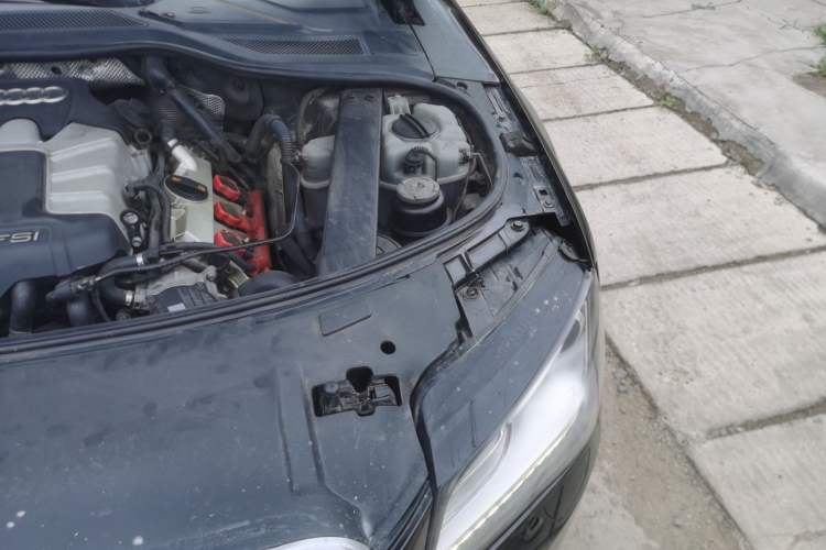 Used Audi A8 2012 A8L 45 TFSI quattro Comfort model Engine Bay Left