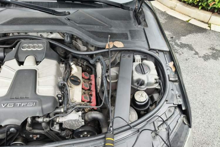 Used Audi A8 2012 A8L 50 TFSI quattro Luxury Model Engine Bay Left