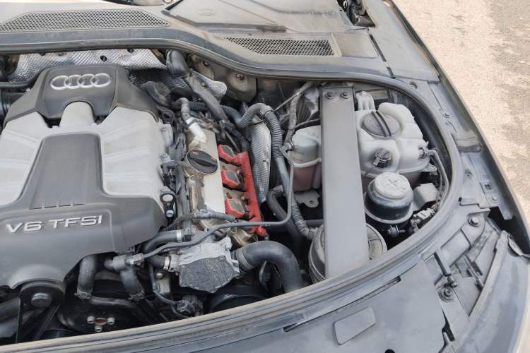 Used Audi A8 2012 A8L 45 TFSI quattro Comfort model Engine Bay Left