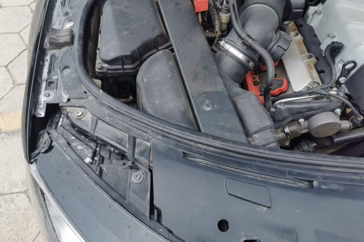 Used Audi A8 2012 A8L 45 TFSI quattro Luxury Model Engine Bay Right