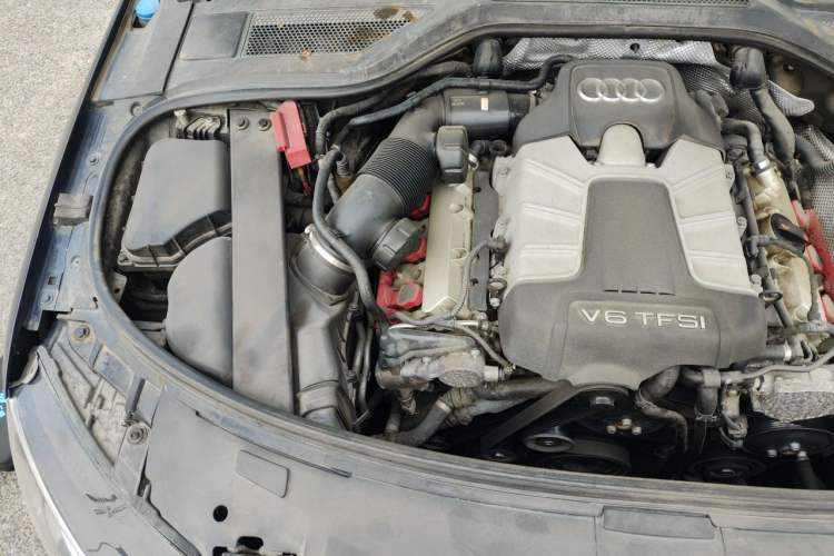 Used Audi A8 2012 A8L 45 TFSI quattro Comfort model Engine Bay Right