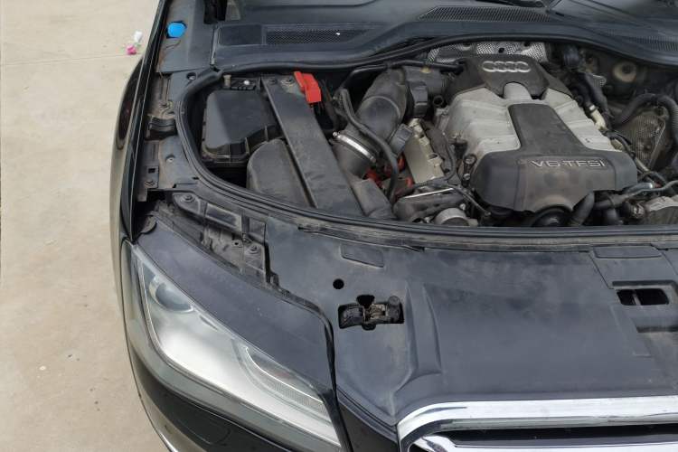 Used Audi A8 2012 A8L 45 TFSI quattro Luxury Model Engine Bay Right