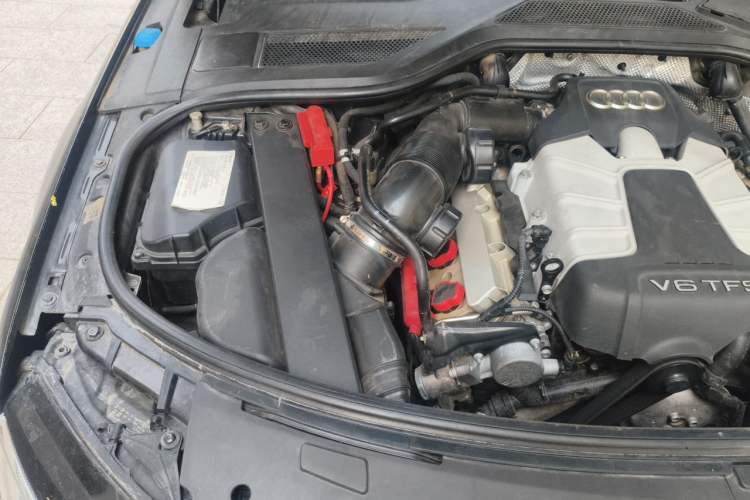 Used Audi A8 2012 A8L 45 TFSI quattro Luxury Model Engine Bay Right