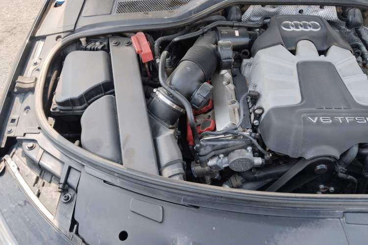Used Audi A8 2012 A8L 45 TFSI quattro Comfort model Engine Bay Right