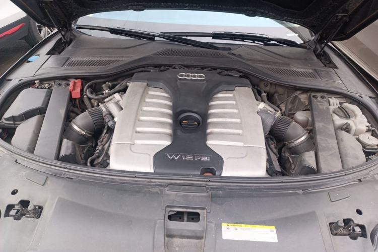 Used Audi A8  Engine Bay