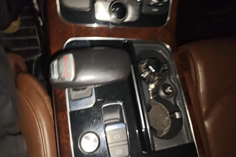 Used Audi A8 2012 A8L 45 TFSI quattro Luxury Model Gear Lever
