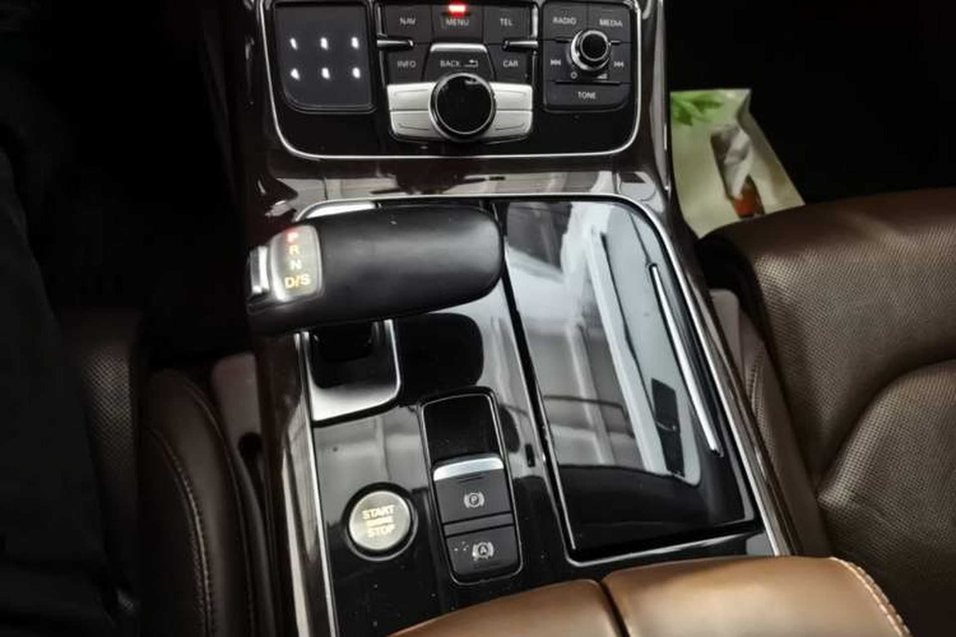 Used Audi A8 2012 A8L 45 TFSI quattro Luxury Model Gear Lever
