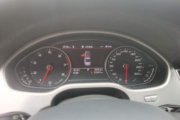 Used Audi A8 2012 A8L 45 TFSI quattro Comfort model Instrument Cluster