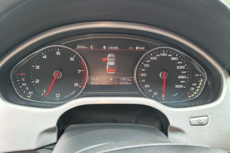 Used Audi A8 2012 A8L 50 TFSI quattro Luxury Model Instrument Cluster
