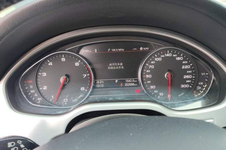 Used Audi A8 2012 A8L 45 TFSI quattro Comfort model Instrument Cluster