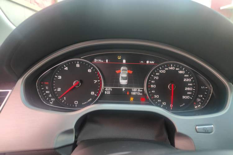 Used Audi A8 2012 A8L 50 TFSI quattro Comfort model Instrument Cluster