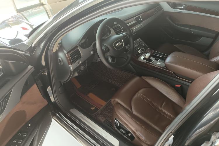 Used Audi A8 2012 A8L 45 TFSI quattro Luxury Model Interior 5