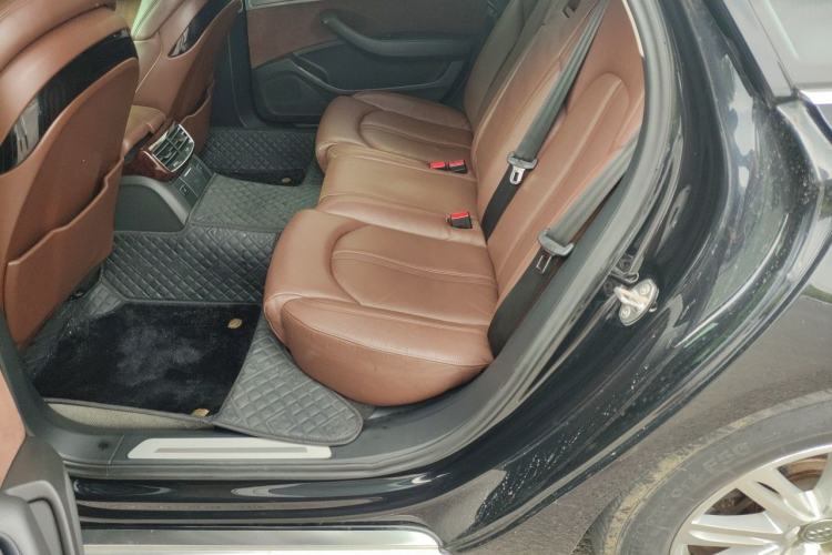 Used Audi A8 2012 A8L 45 TFSI quattro Comfort model Left Rear Seat