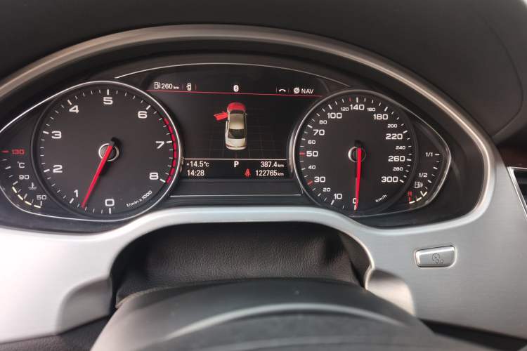 Used Audi A8 2012 A8L 45 TFSI quattro Luxury Model Odometer Close Up