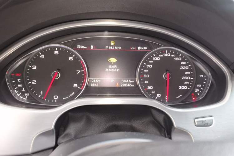 Used Audi A8 2012 A8L 45 TFSI quattro Comfort model Odometer Close Up