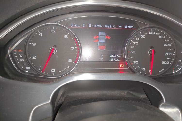 Used Audi A8 2012 A8L 45 TFSI quattro Comfort model Odometer Close Up