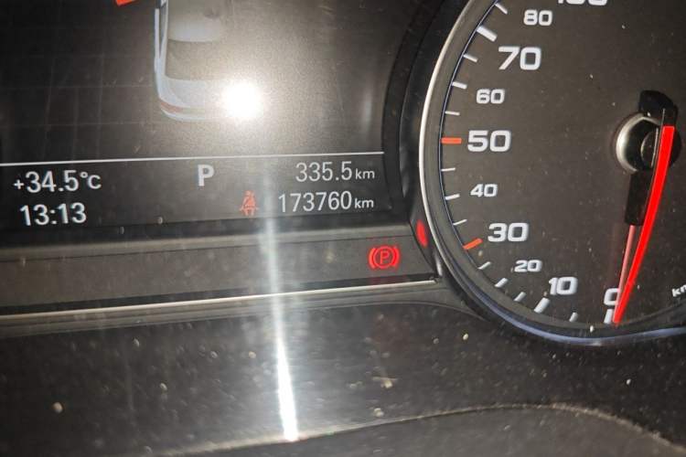 Used Audi A8 2012 A8L 50 TFSI quattro Prestige Edition Odometer Close Up