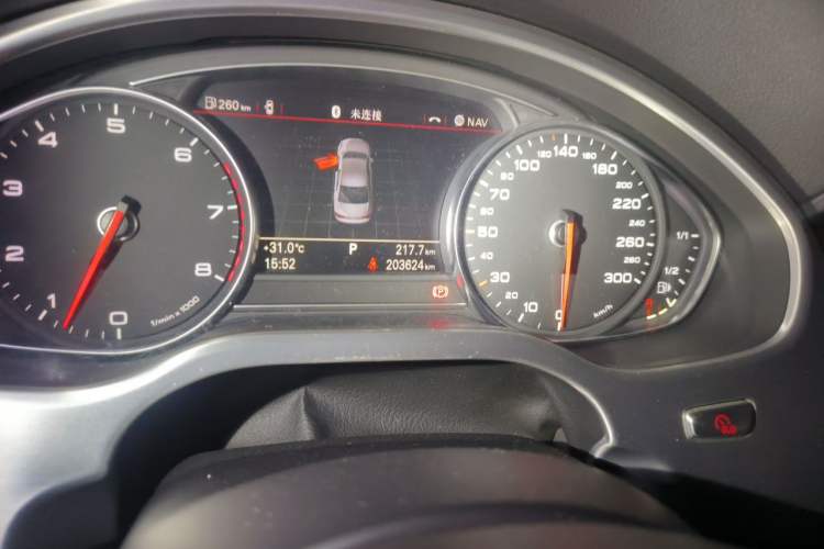 Used Audi A8 2012 A8L 45 TFSI quattro Luxury Model Odometer Close Up