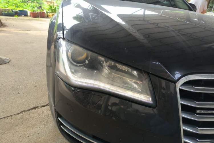 Used Audi A8 2012 A8L 45 TFSI quattro Comfort model Right Front Headlight