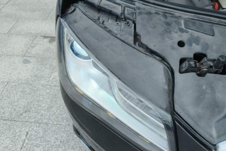 Used Audi A8 2012 A8L 50 TFSI quattro Comfort model Right Front Headlight