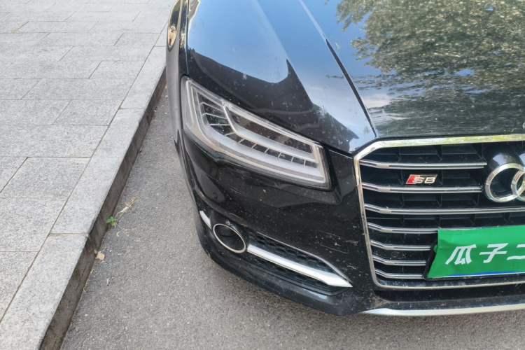 Used Audi A8 2012 A8L 45 TFSI quattro Luxury Model Right Front Headlight