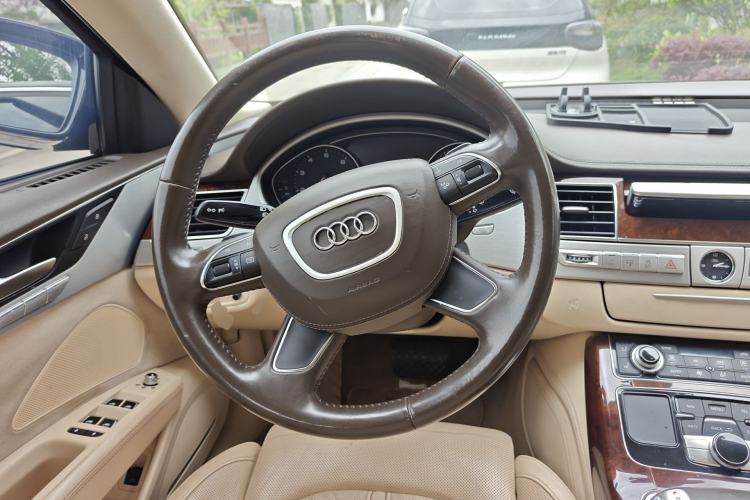 Used Audi A8 2012 A8L 45 TFSI quattro Luxury Model Steering Wheel