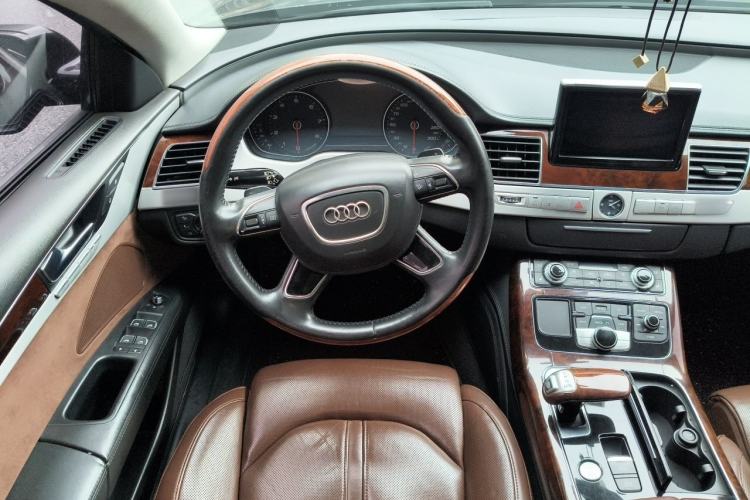 Used Audi A8 2012 A8L 50 TFSI quattro Luxury Model Steering Wheel