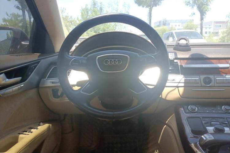 Used Audi A8 2012 A8L 45 TFSI quattro Luxury Model Steering Wheel
