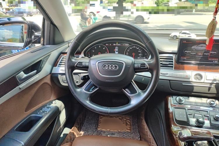 Used Audi A8 2012 A8L 45 TFSI quattro Luxury Model Steering Wheel