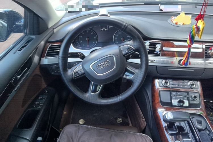 Used Audi A8 2012 A8L 45 TFSI quattro Luxury Model Steering Wheel