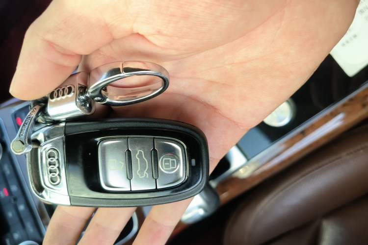 Used Audi A8 2012 A8L 45 TFSI quattro Luxury Model Vehicle Key