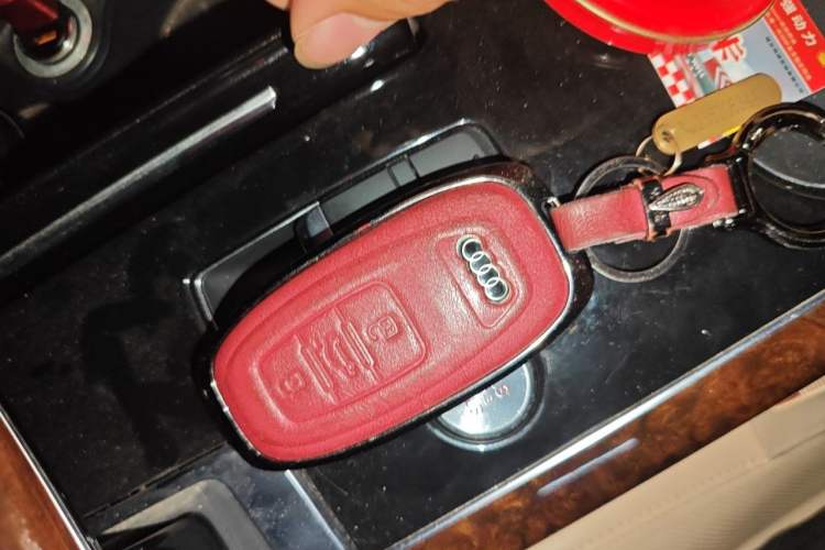 Used Audi A8 2012 A8L 50 TFSI quattro Prestige Edition Vehicle Key