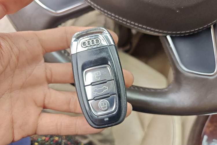 Used Audi A8 2012 A8L 45 TFSI quattro Luxury Model Vehicle Key