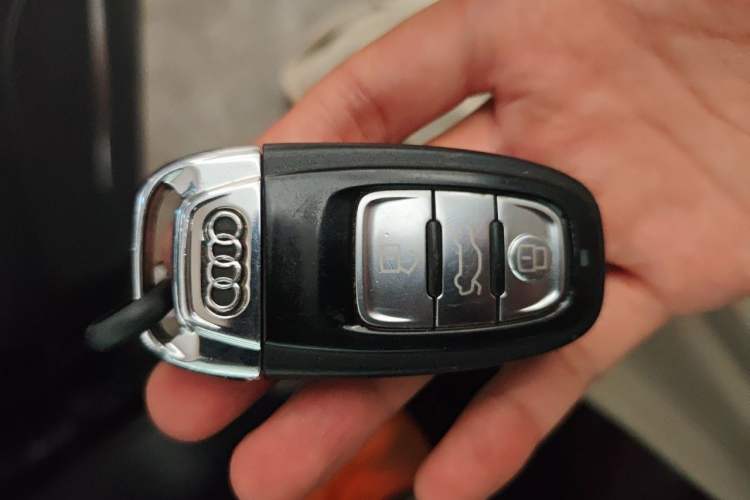 Used Audi A8 2012 A8L 45 TFSI quattro Luxury Model Vehicle Key