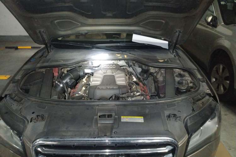 Used Audi A8 2012 A8L 45 TFSI quattro Comfort model Engine Bay