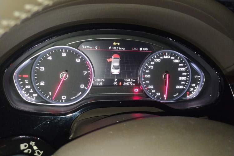 Used Audi A8 2012 A8L 45 TFSI quattro Comfort model Instrument Cluster
