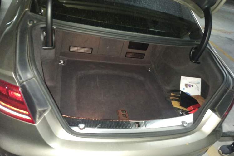 Used Audi A8 2012 A8L 45 TFSI quattro Comfort model Trunk