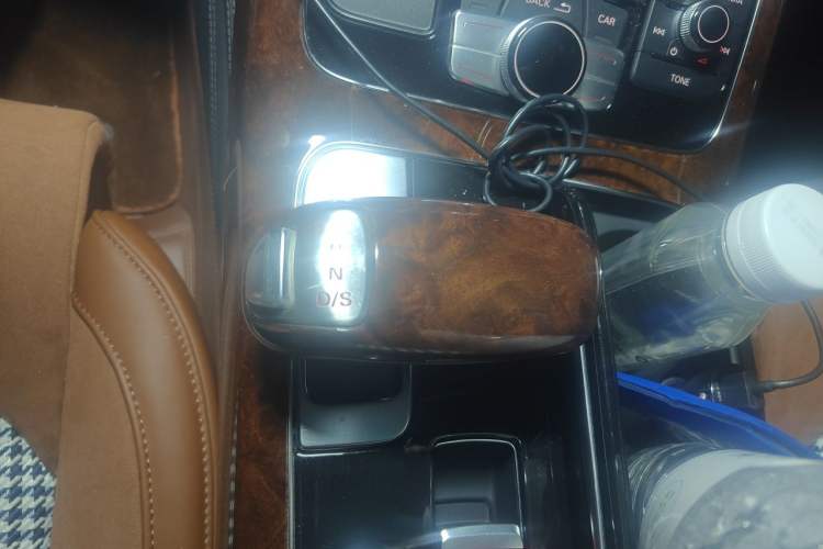 Used Audi A8 2012 A8L 6.3 FSI W12 quattro Gear Lever