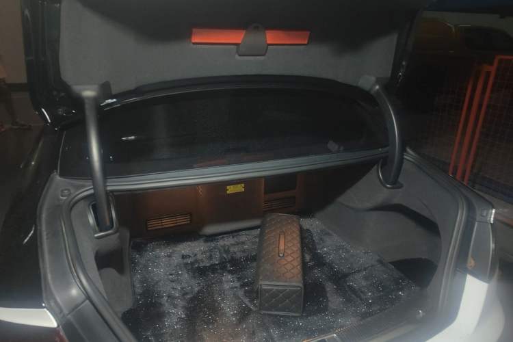 Used Audi A8 2012 A8L 6.3 FSI W12 quattro Trunk