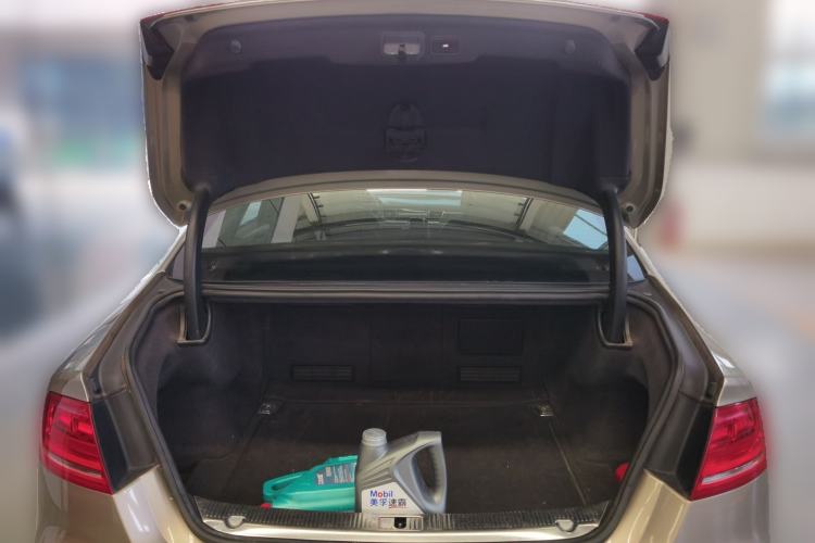 Used Audi A8 2012 A8L 45 TFSI quattro Luxury Model Trunk