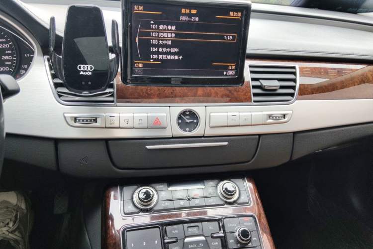 Used Audi A8 2013 A8L 30 FSI Comfort Model Audio And AC Panel