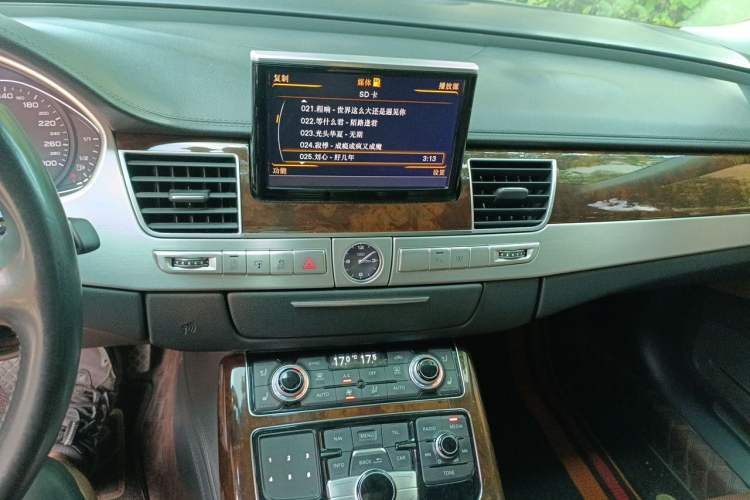 Used Audi A8 2013 A8L 45 TFSI quattro Luxury Model Audio And AC Panel